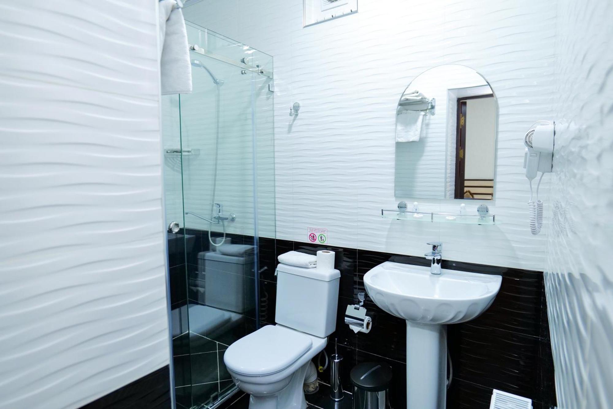 Rayyan Hotel Buhara Szoba fotó